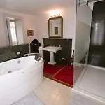 Chateau La Rametiere Bed & Breakfast 3*
