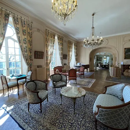 ベッド・アンド・ブレックファスト Chateau La Rametiere *