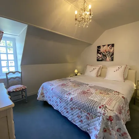 Chateau La Rametiere فندق مبيت وإفطار *