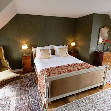Chateau La Rametiere 4*