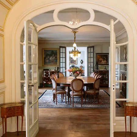 Chateau La Rametiere Bed & Breakfast 3*