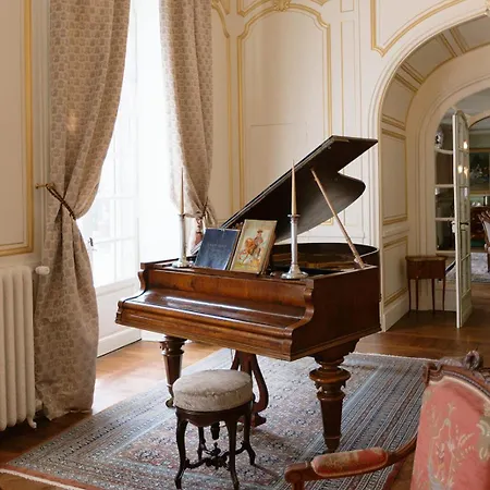 ベッド・アンド・ブレックファスト Chateau La Rametiere