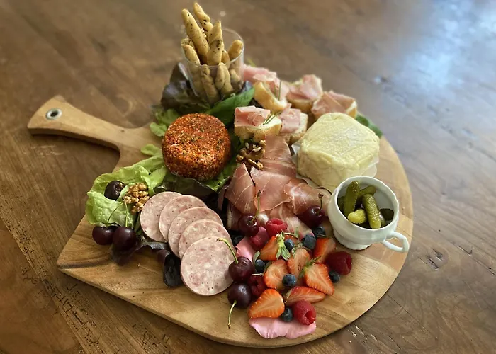 Bed & Breakfast Chateau La Rametiere 3*