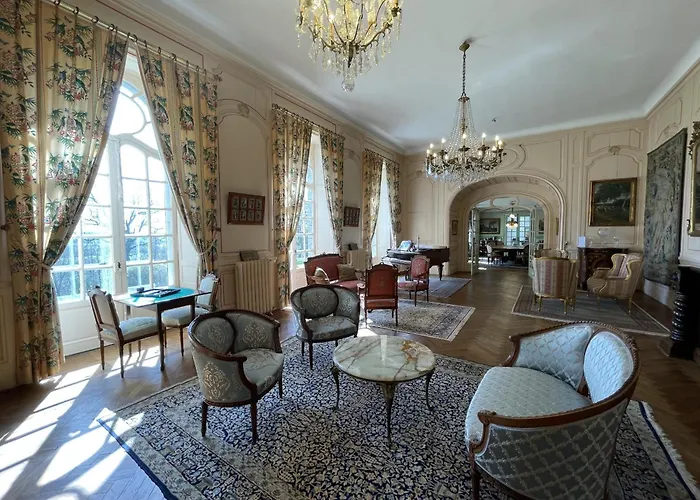 Bed & Breakfast Château La Rametière 3*